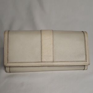 Vintage Coach Cream Leather Clutch Wallet